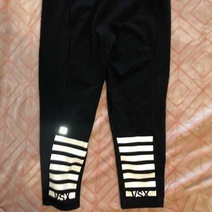 Victoria Secret Sport Capris